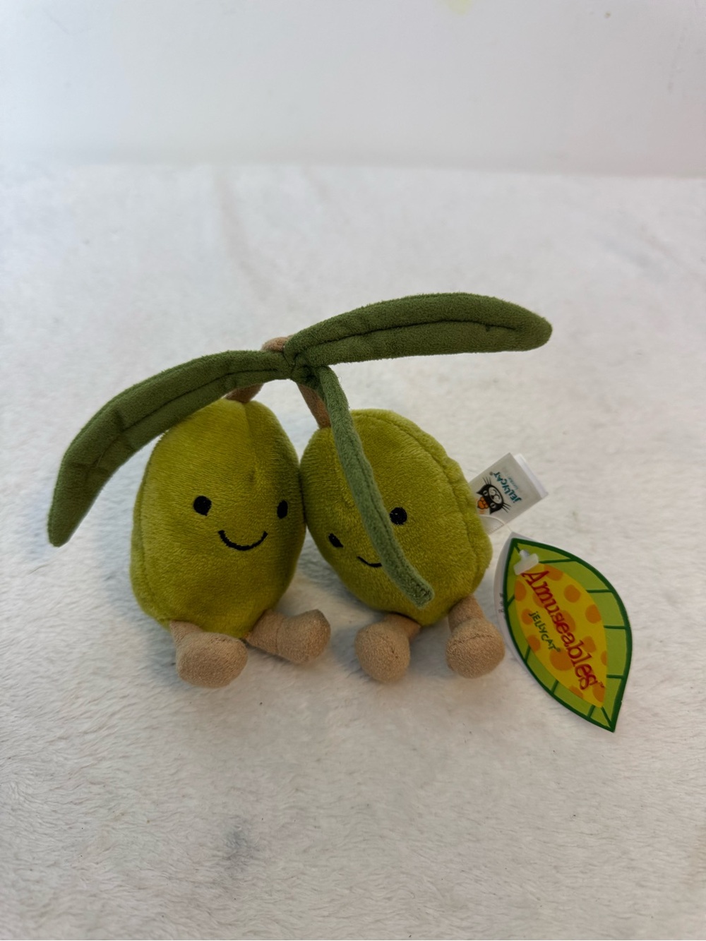 NWT Amuseables Pair of Olives Jellycat
